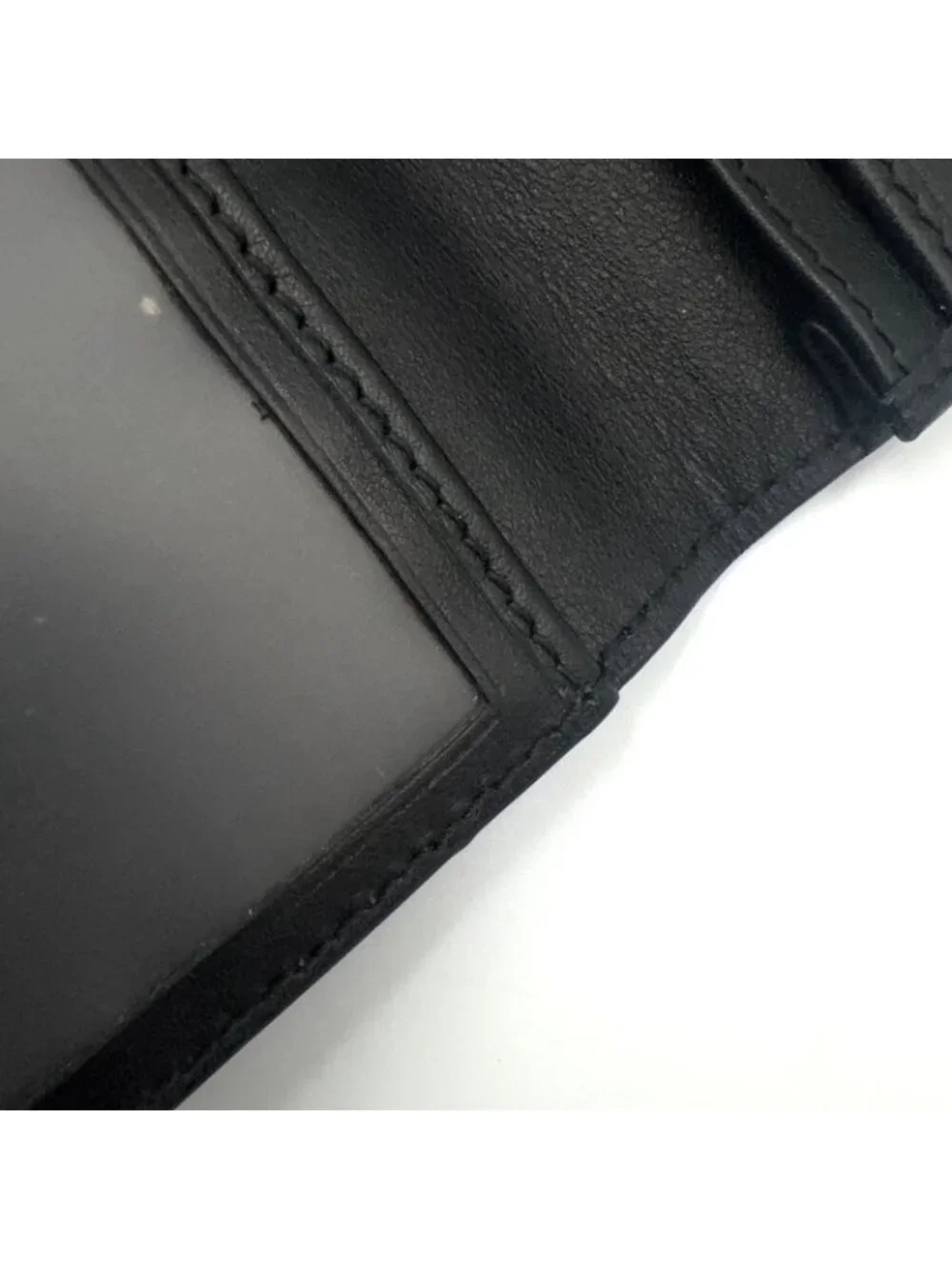 Gucci Micro Guccissima Leather Black Bifold Wallet